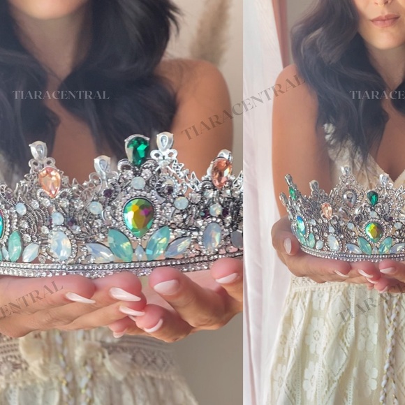 Elegant Silver and Multicolor Gemstone Tiara - Picture 2 of 3